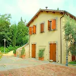 Apartment In Perugia With Pool & Terrace *