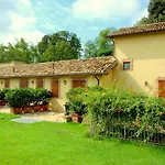 Apartment In Perugia With Pool & Terrace *